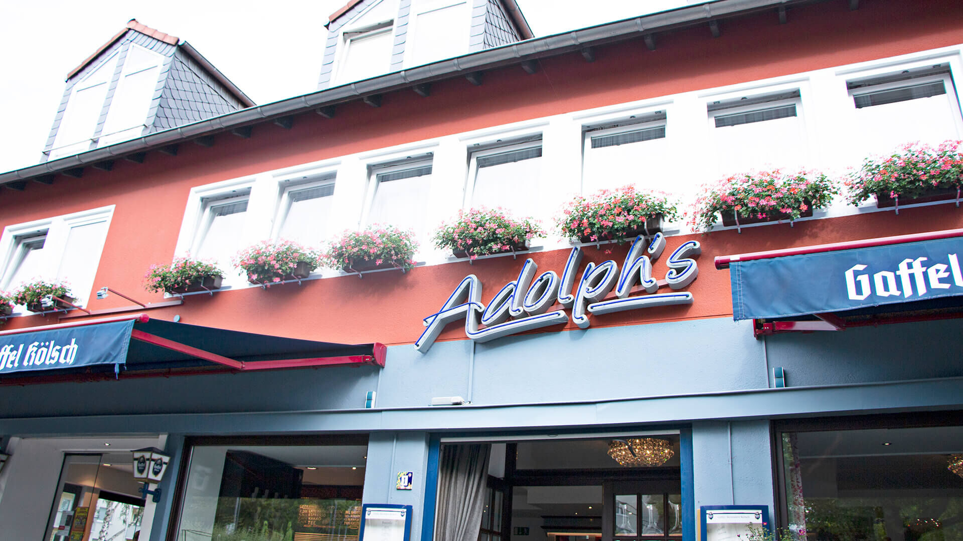 Adolphs Hotel Eingang